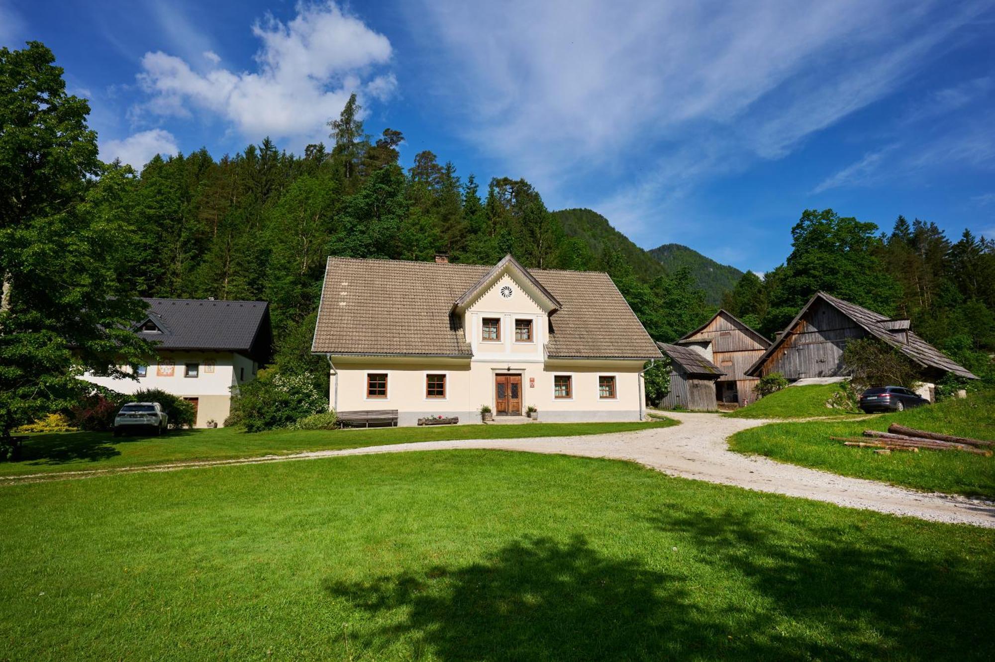 The Farmhouse Bevsek Osep Solčava Exterior foto